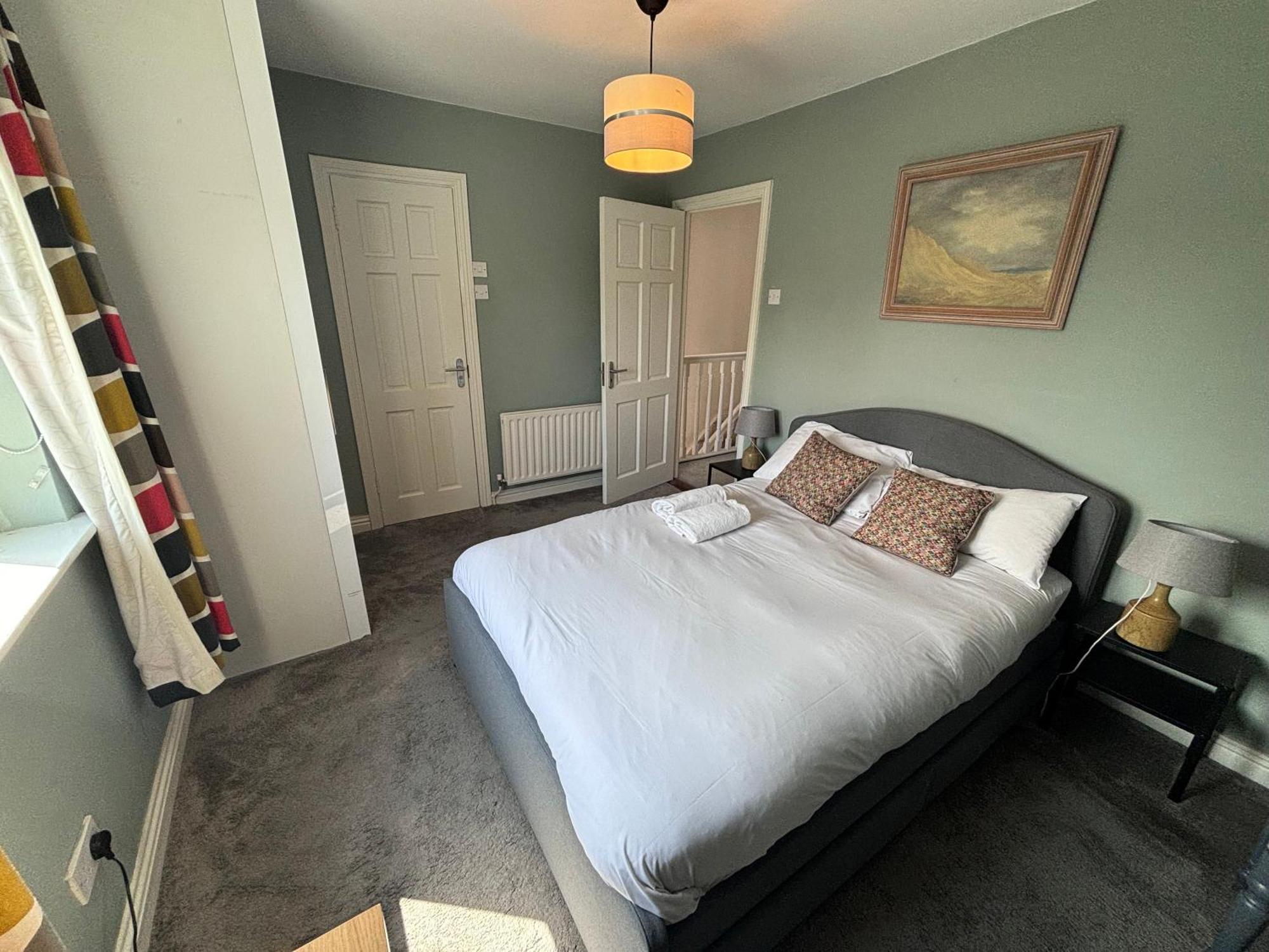 Central, Comfortable And Spacious 4 Bed Duplex Dublín Exterior foto