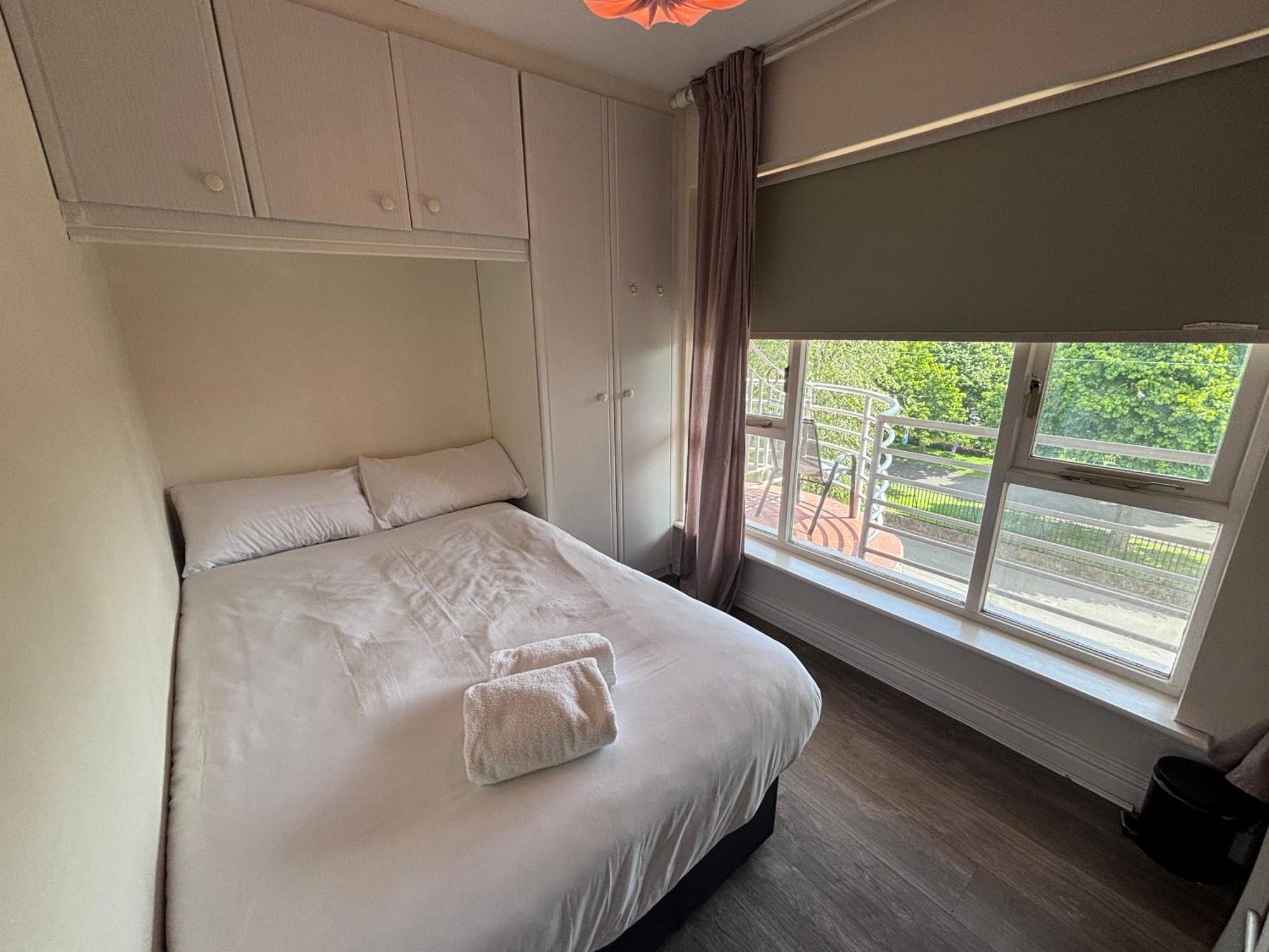 Central, Comfortable And Spacious 4 Bed Duplex Dublín Exterior foto